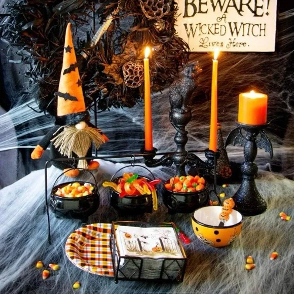 Black Hanging Cauldron Set for Home Kitchen - Picture 2 of 2